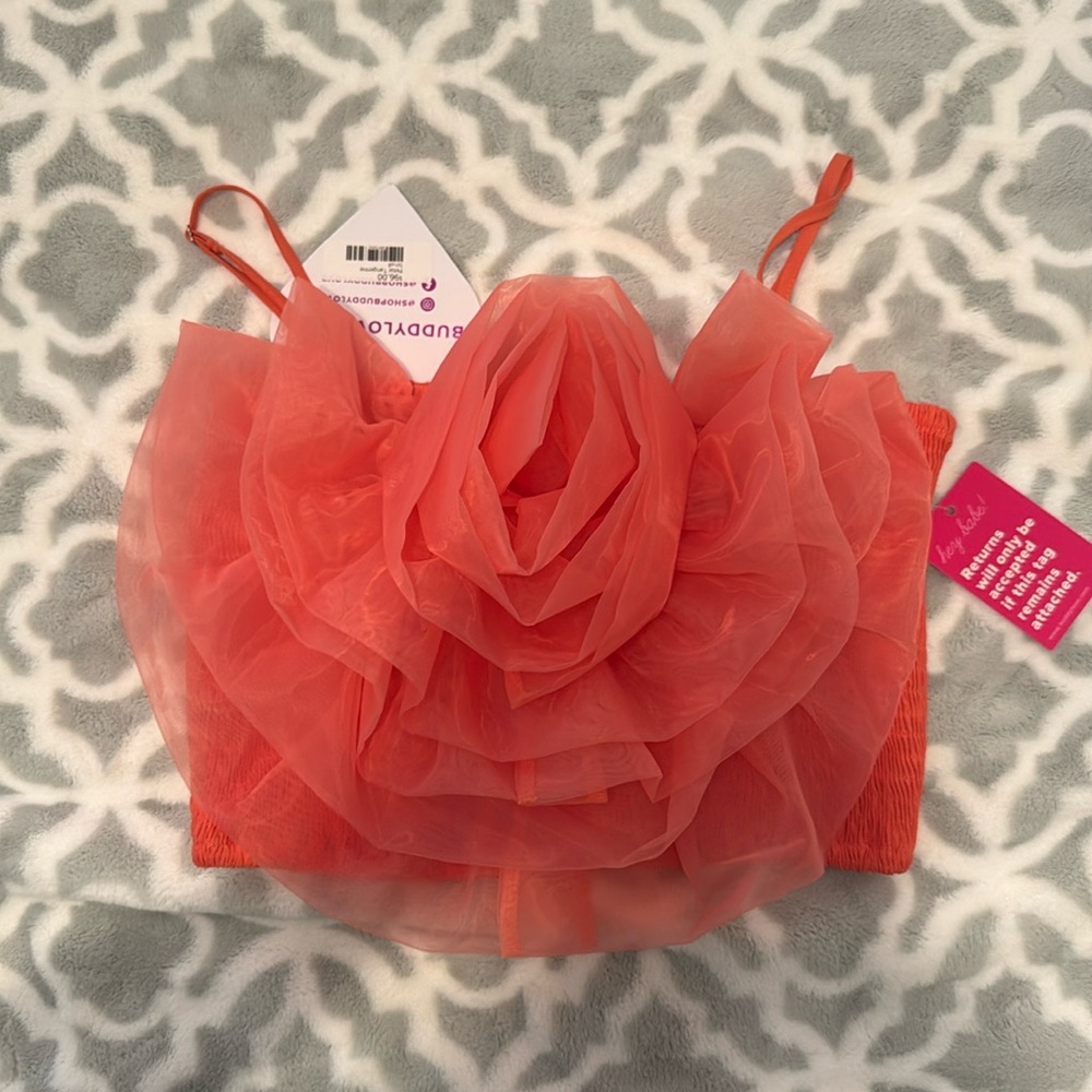 Buddylove petal tangerine top size small NWT